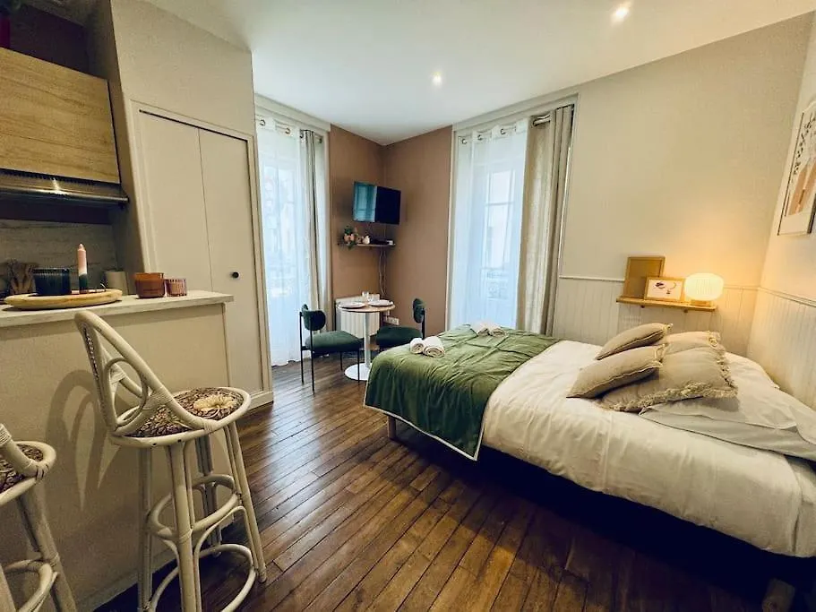 L'Oreva, Adorable Studio 雷恩