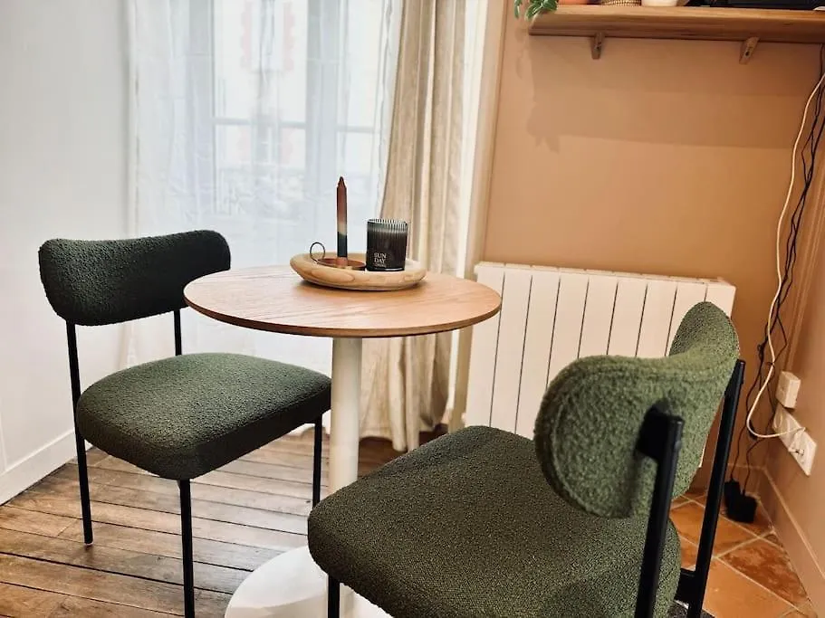 L'Oreva, Adorable Studio 雷恩